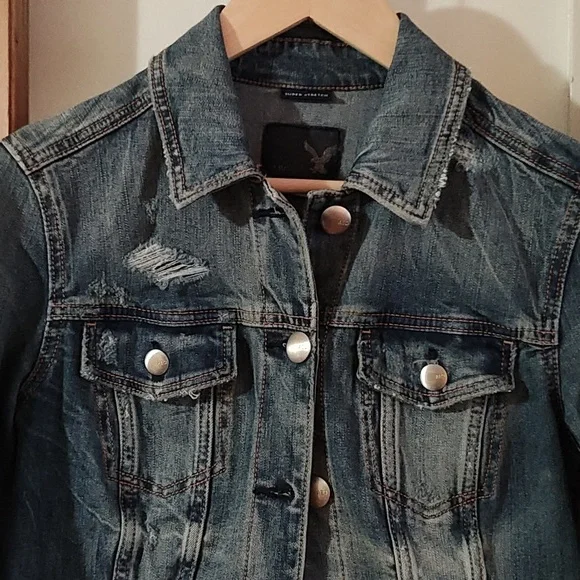 AEO Stretch Denim Jean Jacket - Picture 2 of 3